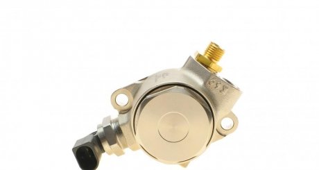 Насос топливный hitachi 133088