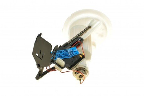 Насос топливный hitachi 133244