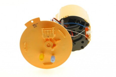 Насос топливный hitachi 133248