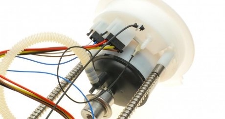 Насос топливный hitachi 133282