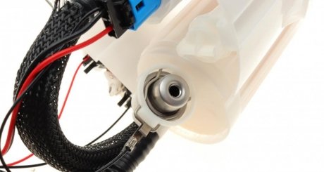 Насос топливный hitachi 133444