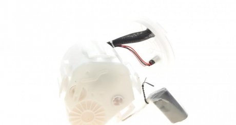 Насос топливный hitachi 133444