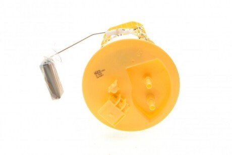 Насос топливный hitachi 133520