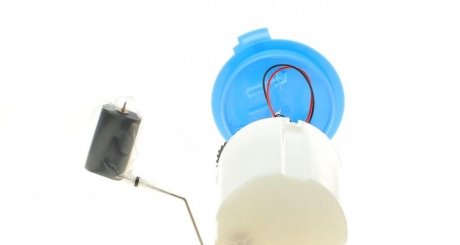 Насос топливный hitachi 133529