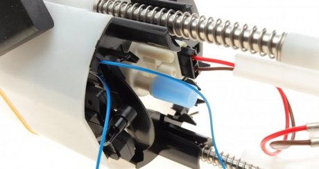 Насос топливный hitachi 133564