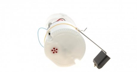 Насос топливный hitachi 133564