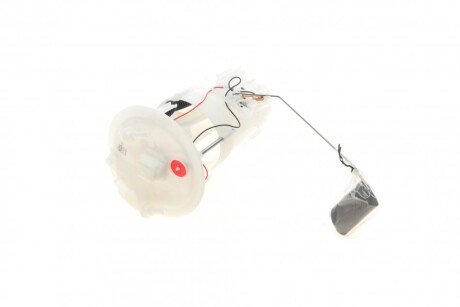 Насос топливный hitachi 133575