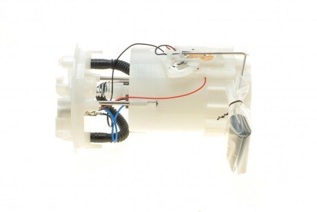 Насос топливный hitachi 133587