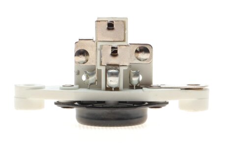 Реле-регулятор напряжения генератора hs cargo F032130676