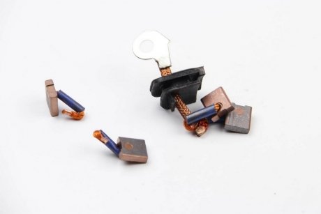 Щетки стартера Berlingo/Jumpy/Partner 1.6 HDi 05- hs cargo 141258