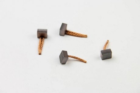 Щетки стартера Movano/Master/Trafic 2.5 DTI/CDTI/CDI hs cargo PSX1601644 на Рено Сценик 2