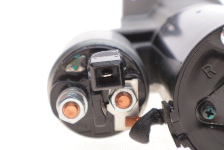 СТАРТЕР hs cargo F032111823