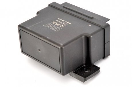 Реле (блок) свічок розжарювання huco 132030