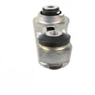 Подушка (опора) двигателя hutchinson 532C08