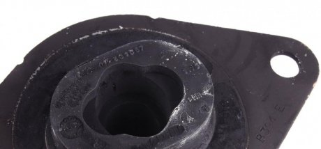 Подушка (опора) двигуна hutchinson 538886