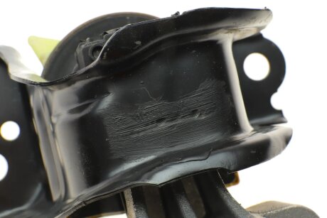 Подушка (опора) двигуна hutchinson 586644