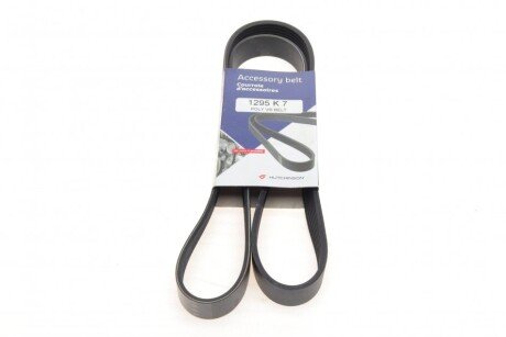 Привідний ремінь генератора hutchinson 1295K7 на Фольксваген Пассат б3