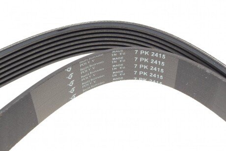 Привідний ремінь генератора hutchinson 2415K7