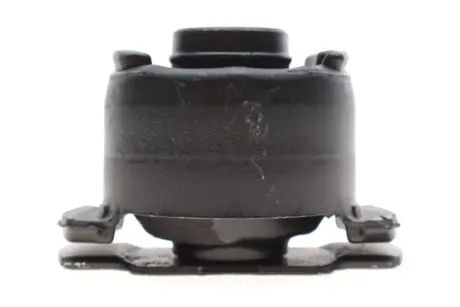 Сайлентблок балки hutchinson 531656