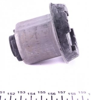 Сайлентблок балки hutchinson 599070