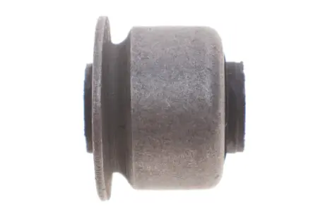 Сайлентблок переднего рычага hutchinson 590558