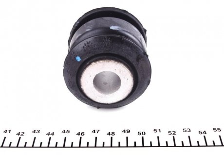 Сайлентблок переднего рычага hutchinson 590158