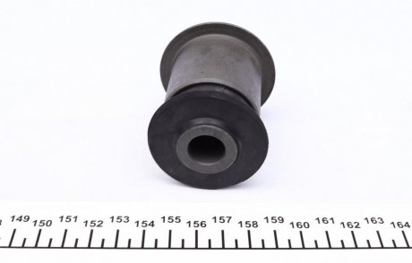 Сайлентблок переднього важеля hutchinson 590393