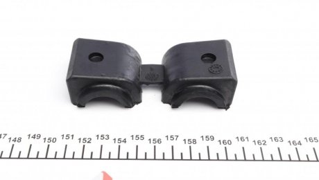 Втулка (резинка) переднего стабилизатора hutchinson 590447