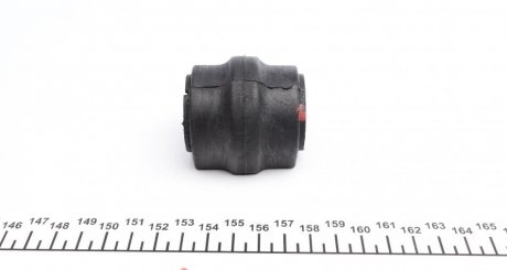 Втулка (резинка) переднего стабилизатора hutchinson 590461