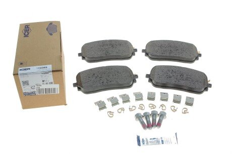 Комплект гальмівних колодок (дискових) icer 182365