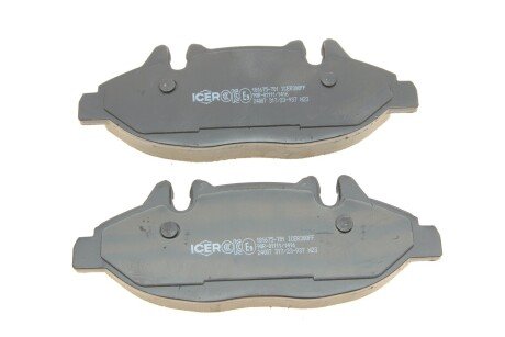 Передні тормозні (гальмівні) колодки icer 181675701