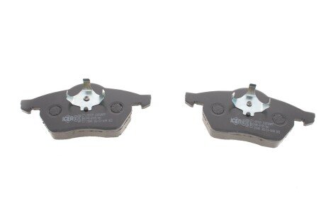 Тормозные колодки icer 181139