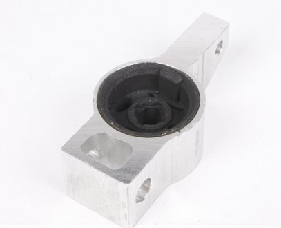 Сайлентблок переднего рычага impergom 1621