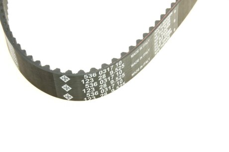 Комплект (ремінь+ролик+помпа) KIA SPORTAGE/HYUNDAI TUCSON/SANTA FE 1,5D/2,0D 04- ina 530050231