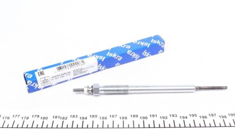 Свеча накала iskra 11721145 на Тойота Хайлюкс