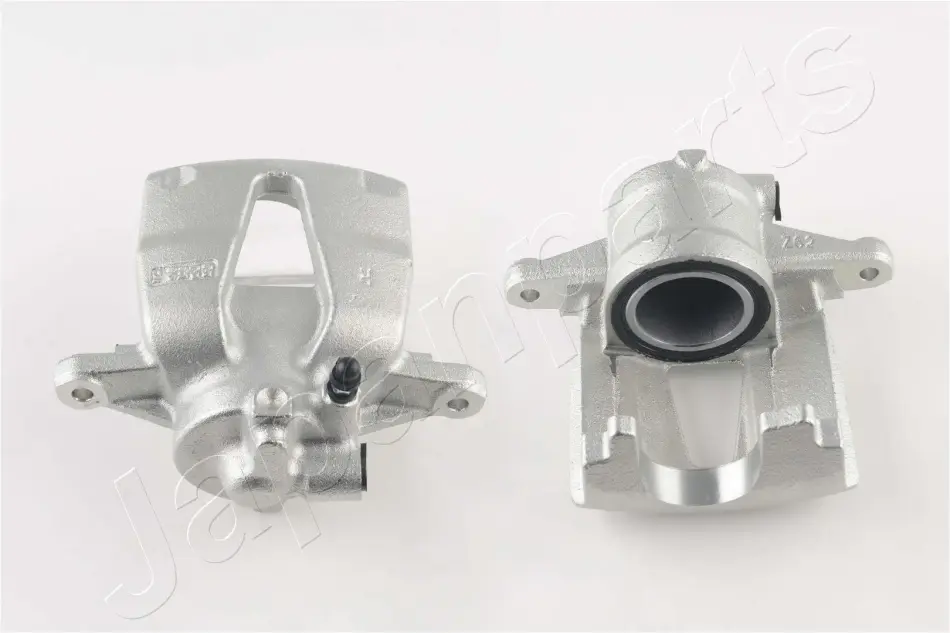 Передний тормозной суппорт japan parts CAL051RJM