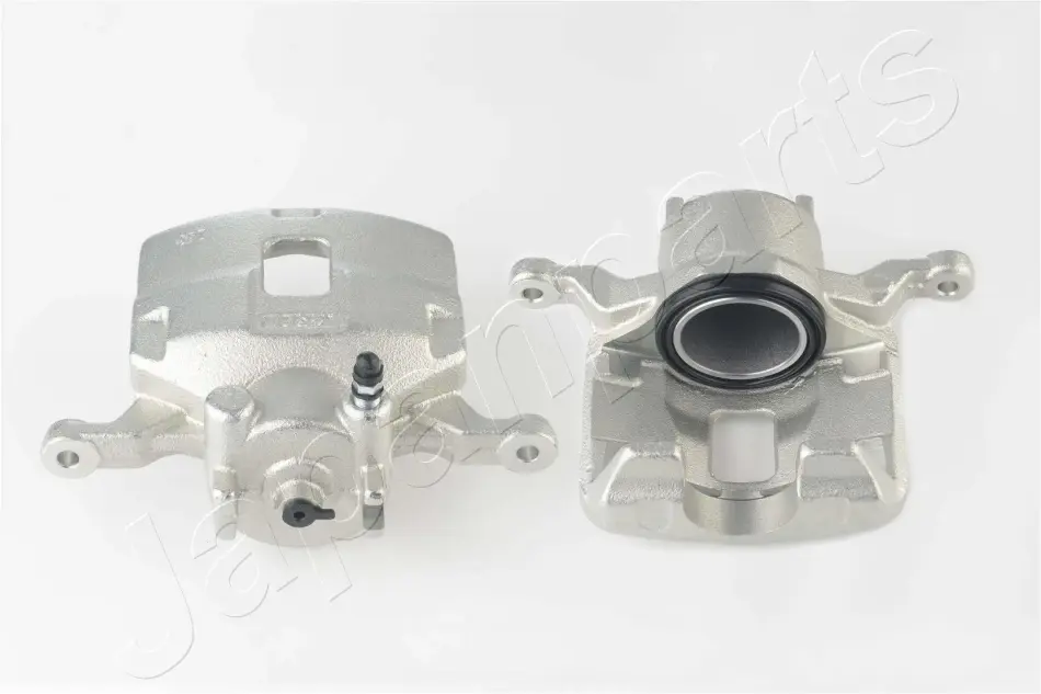 Передний тормозной суппорт japan parts CAL078LJM