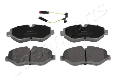Передні тормозні (гальмівні) колодки Japan Parts PA0538AF