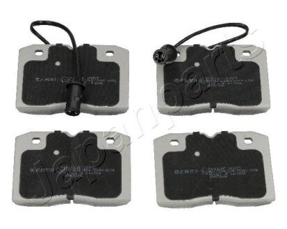 Передние тормозные колодки japan Parts PA-016AF на Iveco Daily 3