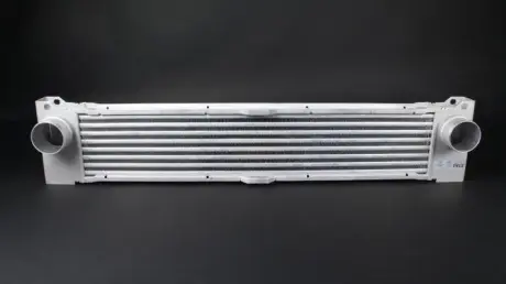 Радіатор інтеркулера KALE OTO RADYATOR 348000