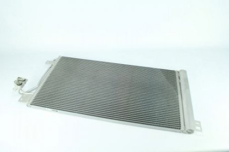 Радиатор кондиционера, 1.9-2.5TDI (680x390x16) kale oto radyator 376300