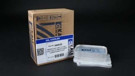 Радиатор маслянный, 216, 316, 516 kale oto radyator 344635 на Мерседес Clk