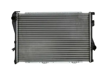 Радиатор интеркулера kamoka 7705313 Бмв E39