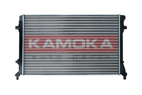 Радиатор охлаждения двигателя kamoka 7705050