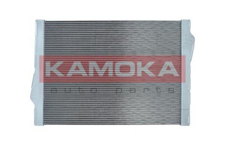 Радіатор охолодження двигуна kamoka 7700004