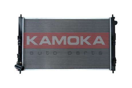 Радиатор охлаждения двигателя kamoka 7700012