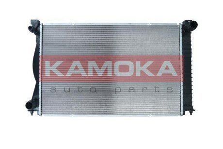 Радіатор охолодження двигуна kamoka 7700063 на Ауди А6 с6