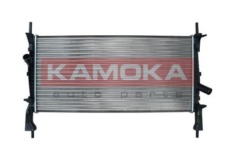 Радіатор охолодження двигуна kamoka 7705066