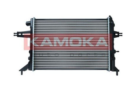 Радіатор охолодження двигуна kamoka 7705136