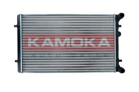 Радиатор интеркулера kamoka 7705115 на Ауди А3 8l